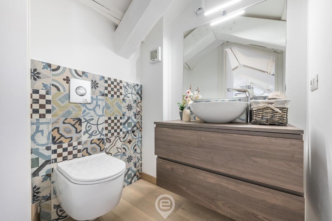 Adriana'S New Loft Apartment Cagliari Luaran gambar